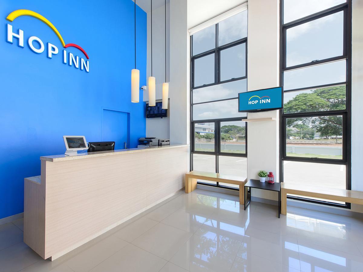 Hop Inn Ройєт Екстер'єр фото