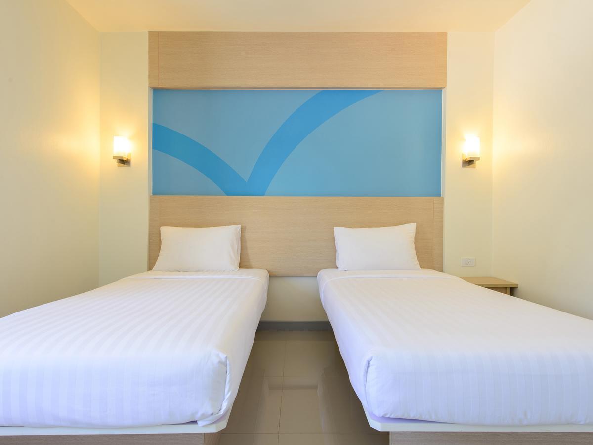 Hop Inn Ройєт Екстер'єр фото