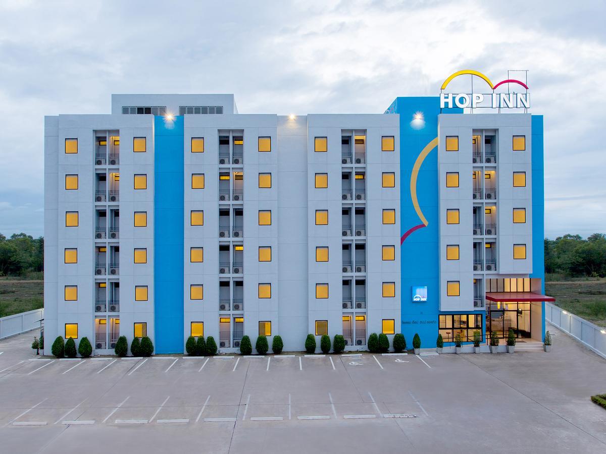 Hop Inn Ройєт Екстер'єр фото