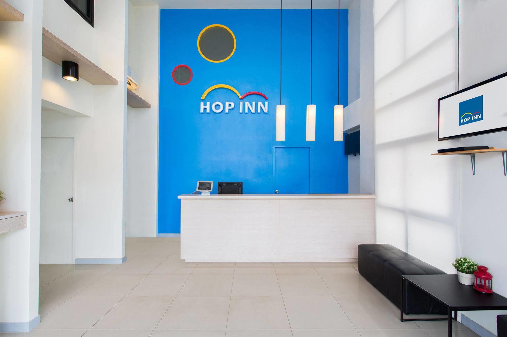 Hop Inn Ройєт Екстер'єр фото